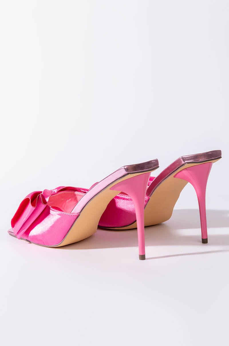 Full View Azalea Wang Easy To Love Stiletto Sandal In Pink