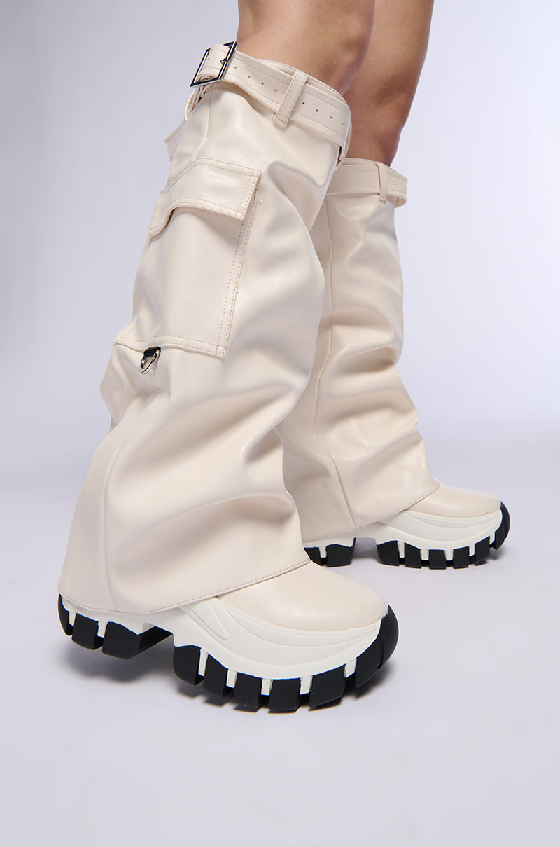 AZALEA WANG EZRAH WHITE BOOT view 0
