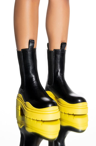 AZALEA WANG GHOSTED FLATFORM CHELSEA BOOT – AKIRA