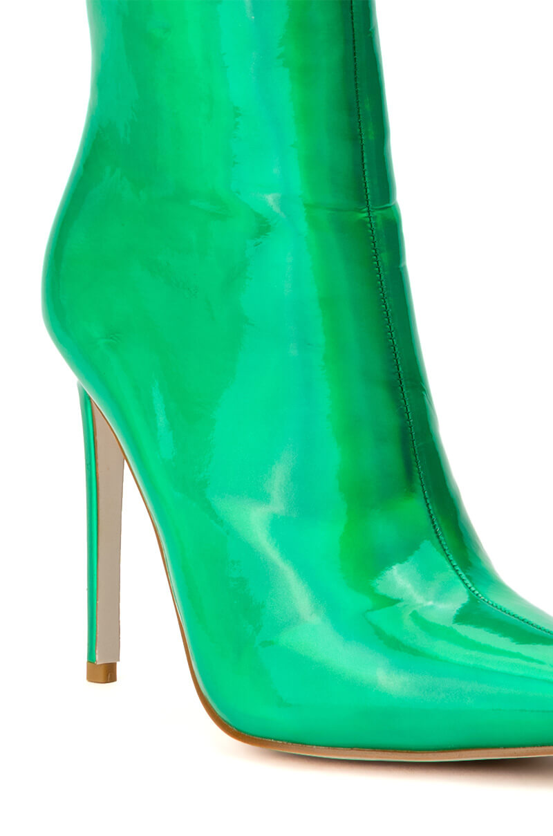 Full View Azalea Wang Halo Holographic Stiletto Bootie In Green 13