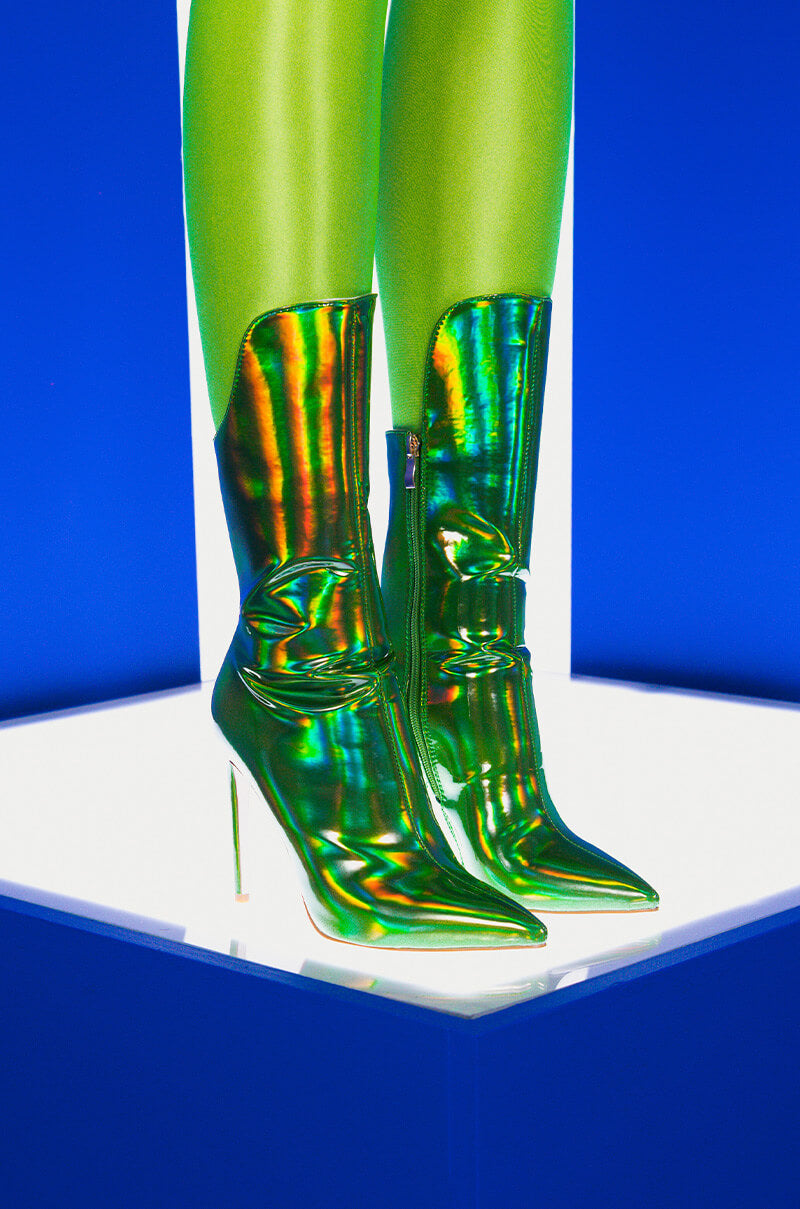 Front View Azalea Wang Halo Sexy Stiletto Bootie In Green 1