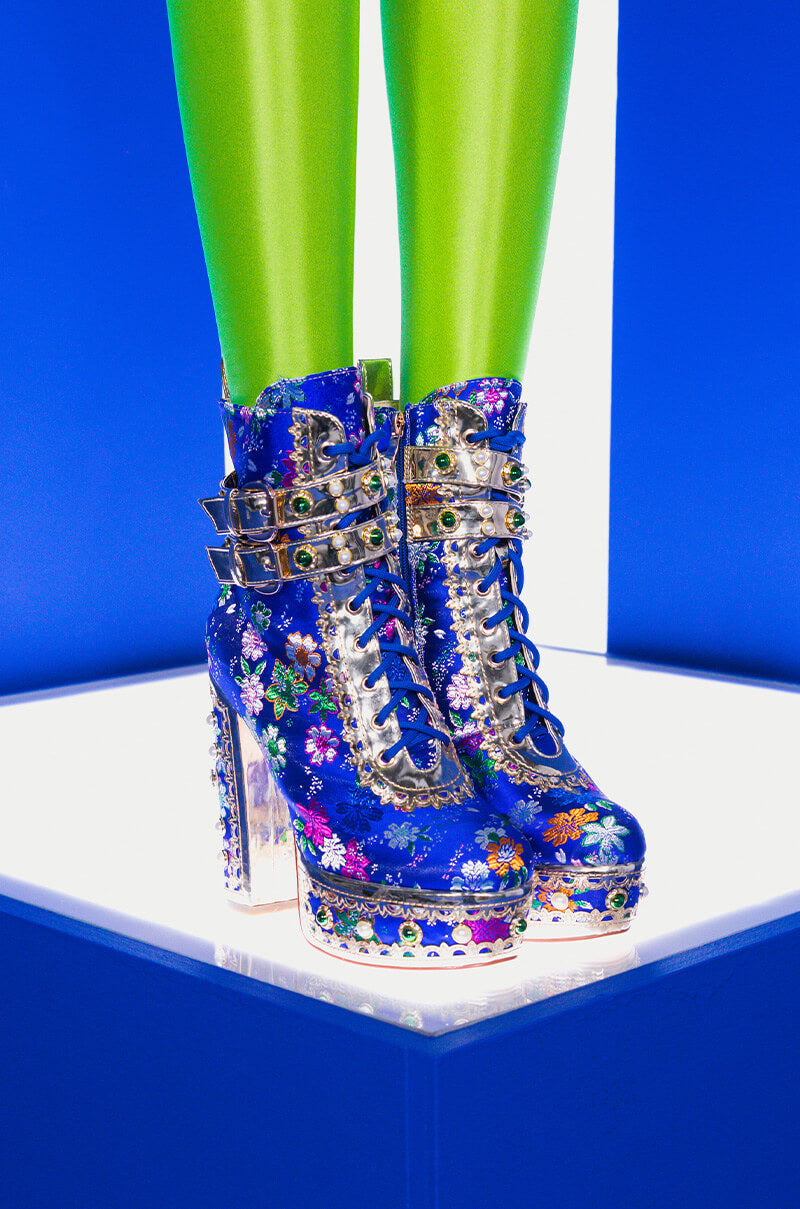 Front View Azalea Wang Heart Tellin Me To Stop Chunky Bootie In Blue