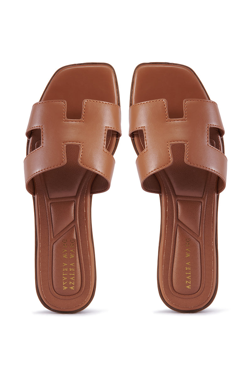 Back View Azalea Wang Howdy Nude Flat Sandal 2