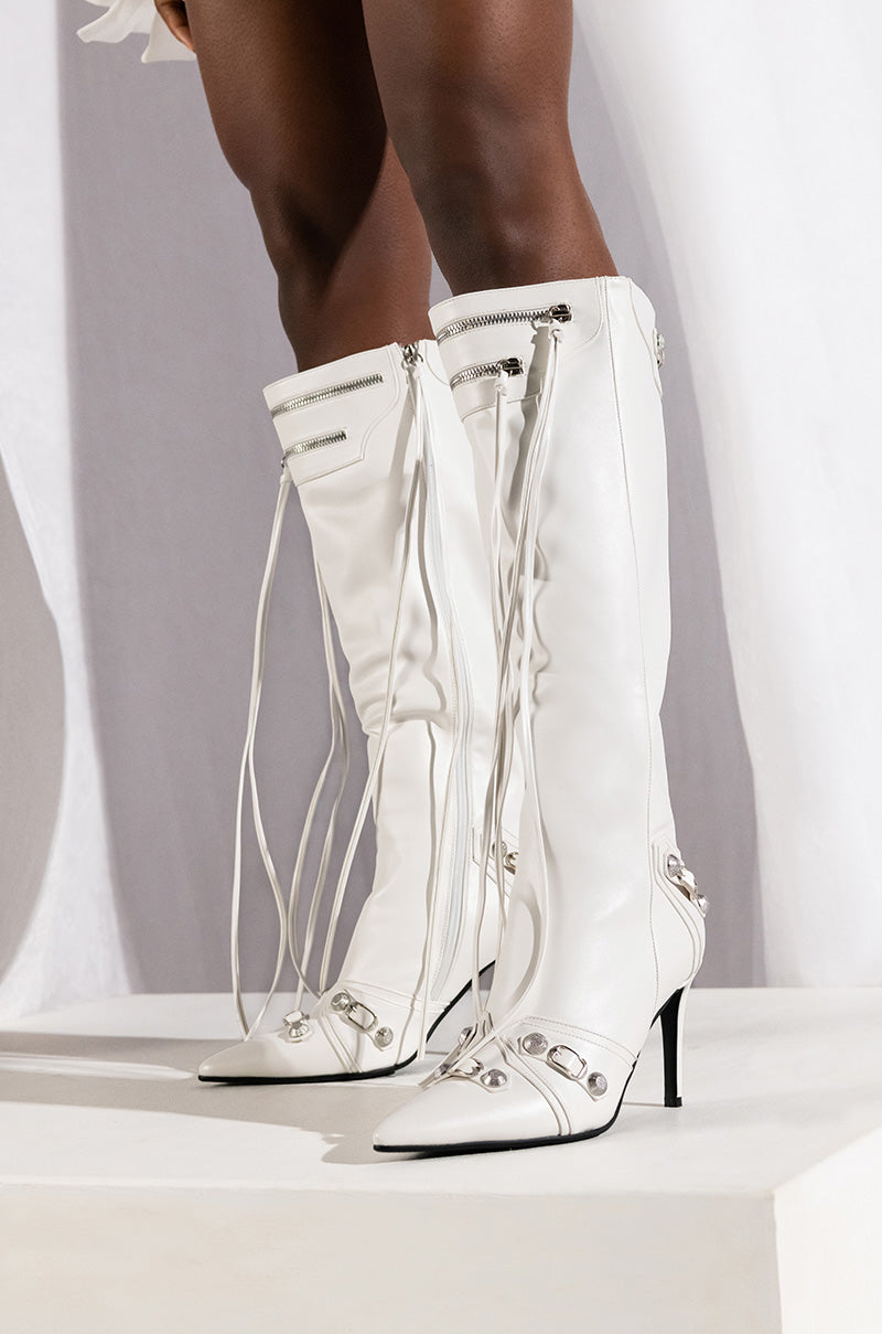 Extra View Azalea Wang Just For You Stiletto Boot In White