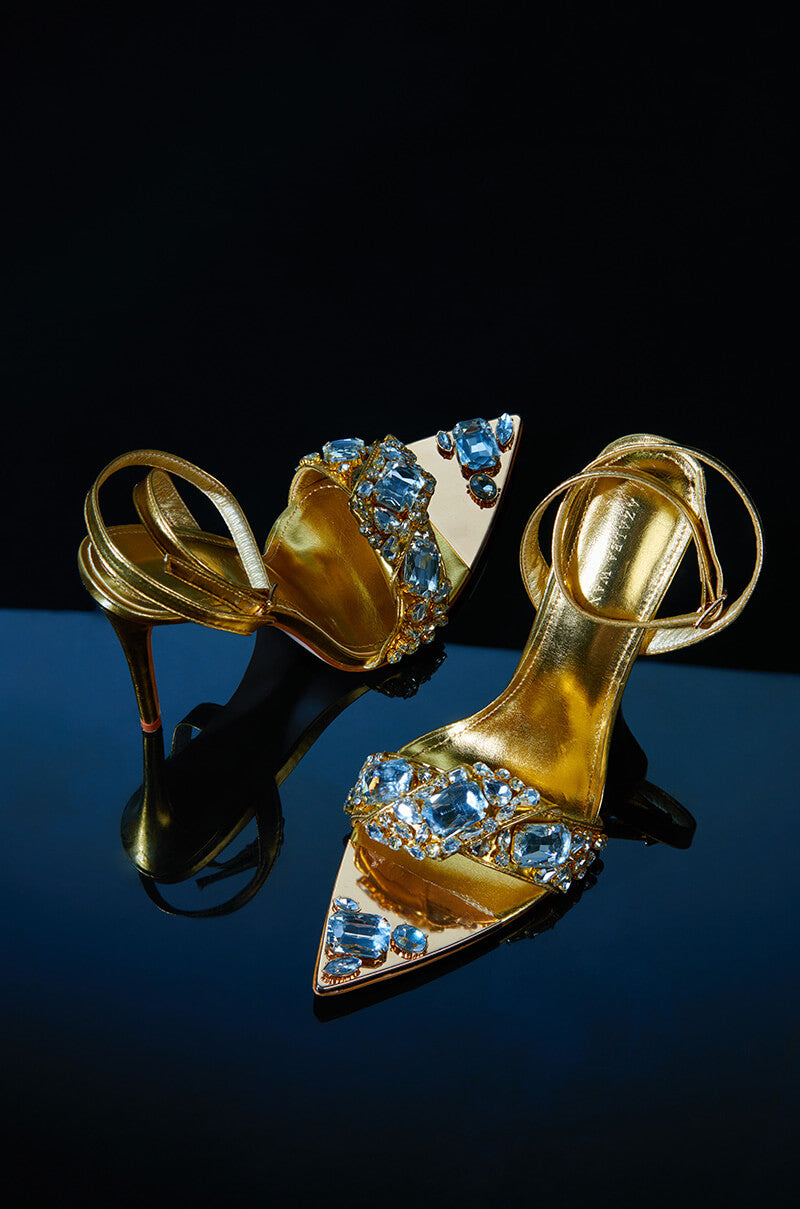 Extra View Azalea Wang Keep It Sweet Stiletto Sandal In Gold 10