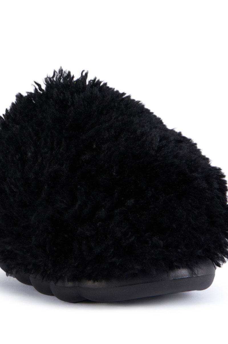 Full View Azalea Wang Lawson Black Slipper 4