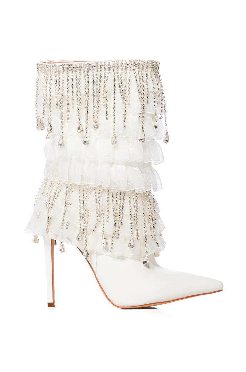 Side View Azalea Wang Lexley White Diamond Drip Boot