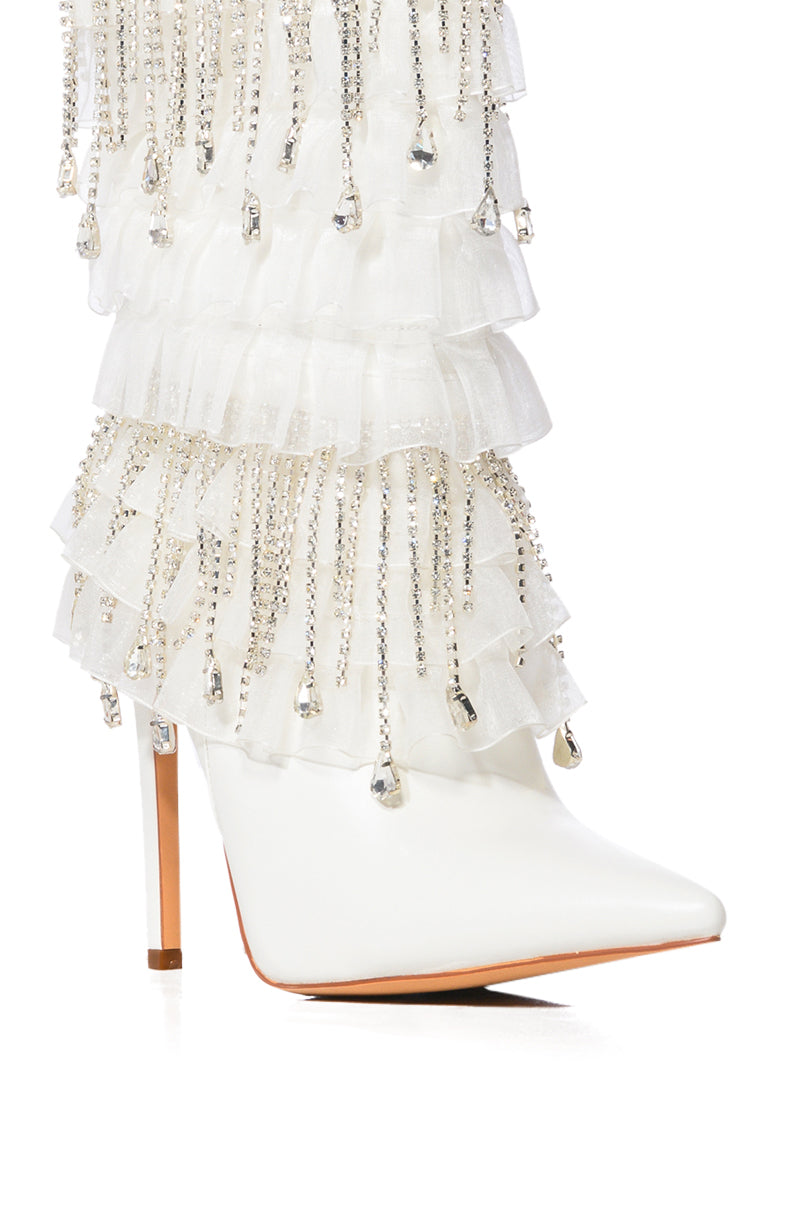 Full View Azalea Wang Lexley White Diamond Drip Boot