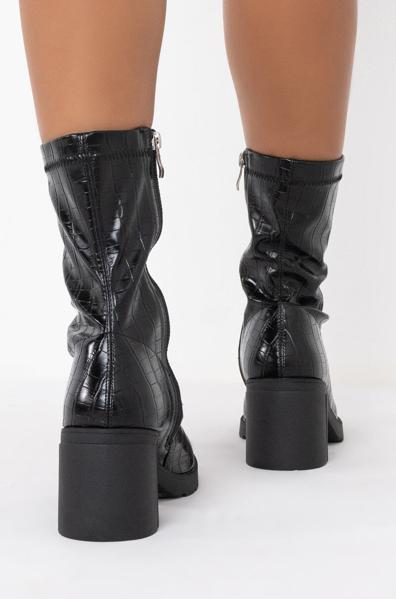 Detail View Azalea Wang Light It Up Chunky Bootie In Black