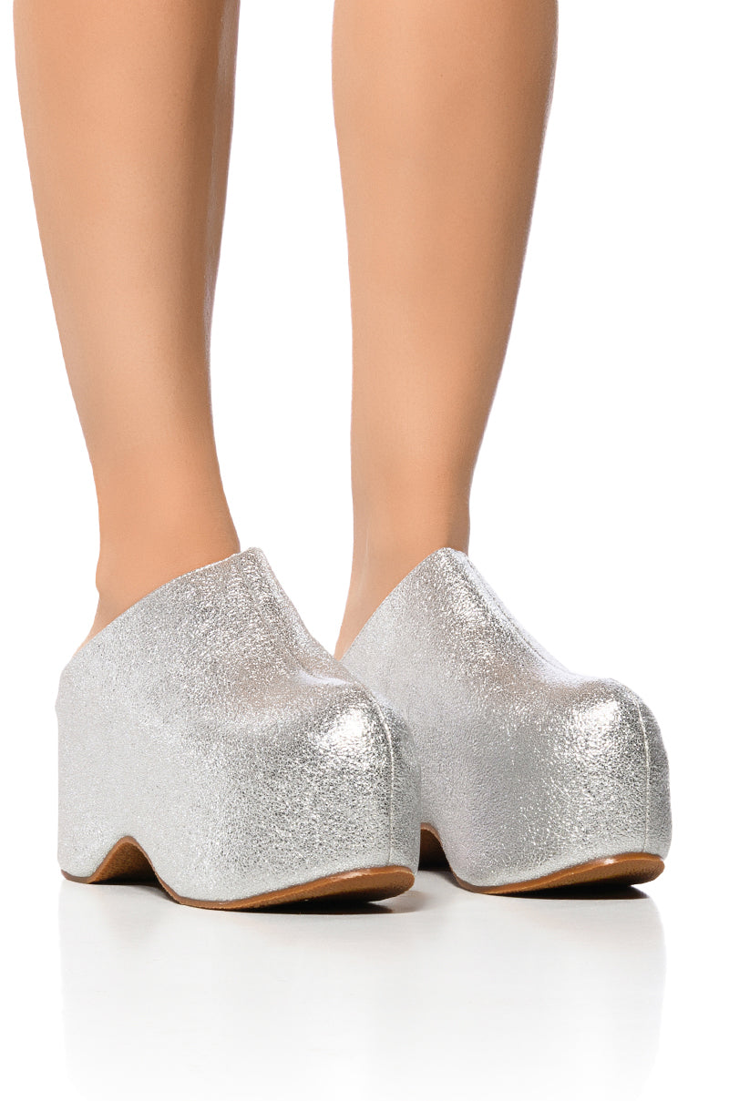 Front View Azalea Wang Lizzy Silver Clog