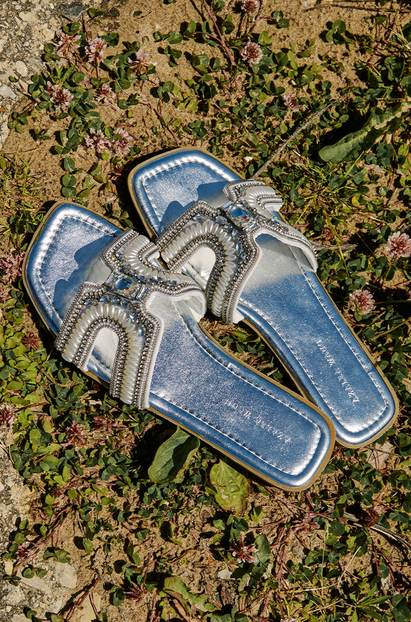 Extra View Azalea Wang Madiha Silver Embellished Flat Sandal