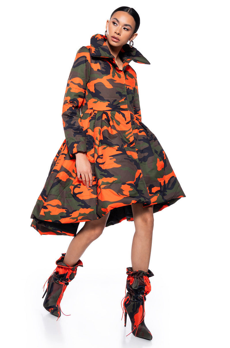 Extra View Azalea Wang Midtown Peplum Puffer Trench