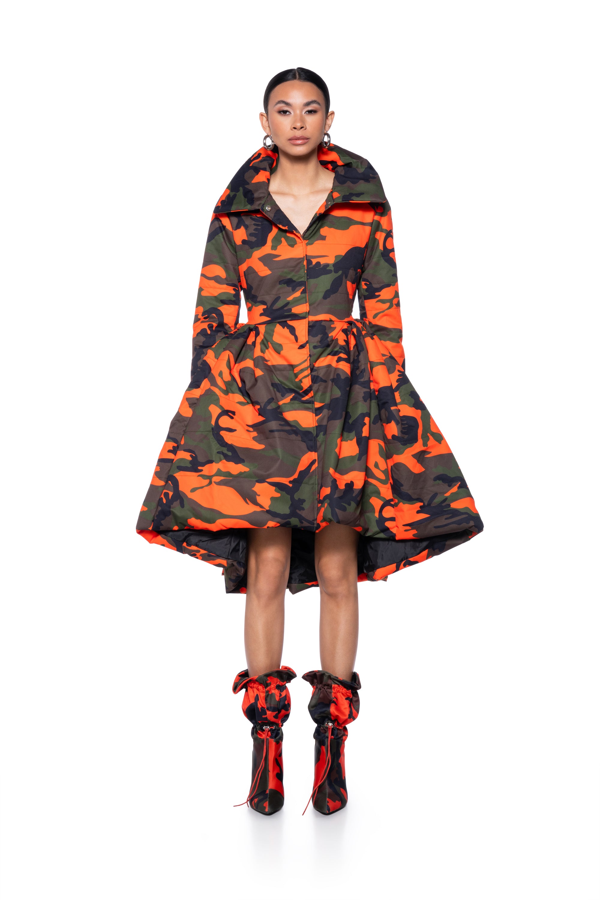 Extra View Azalea Wang Midtown Peplum Puffer Trench