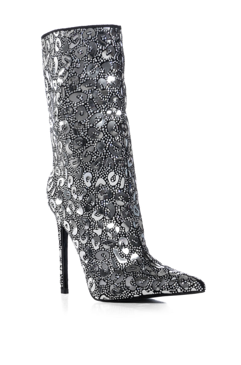 Back View Azalea Wang Moloki Silver Shiny Leopard Print Boot 2