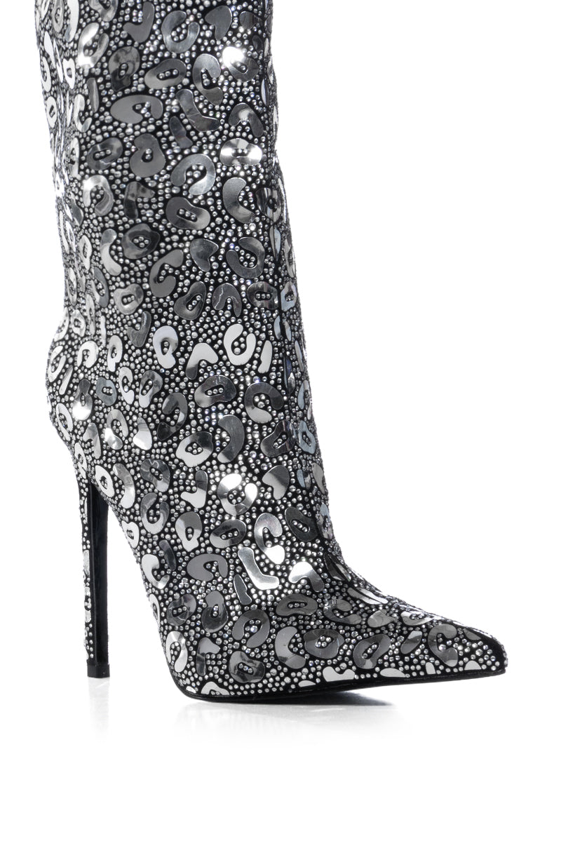 Full View Azalea Wang Moloki Silver Shiny Leopard Print Boot 4