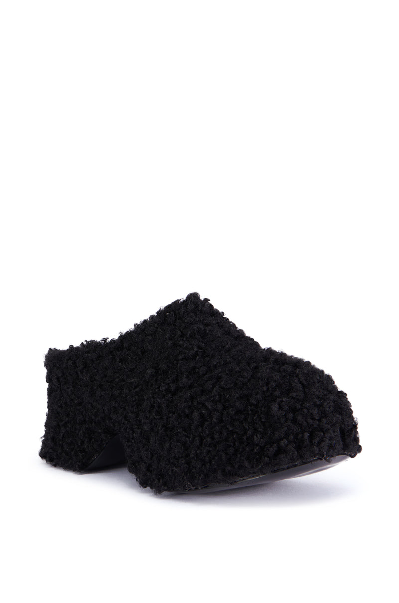 Back View Azalea Wang Morticia Black Sherpa Clog 6