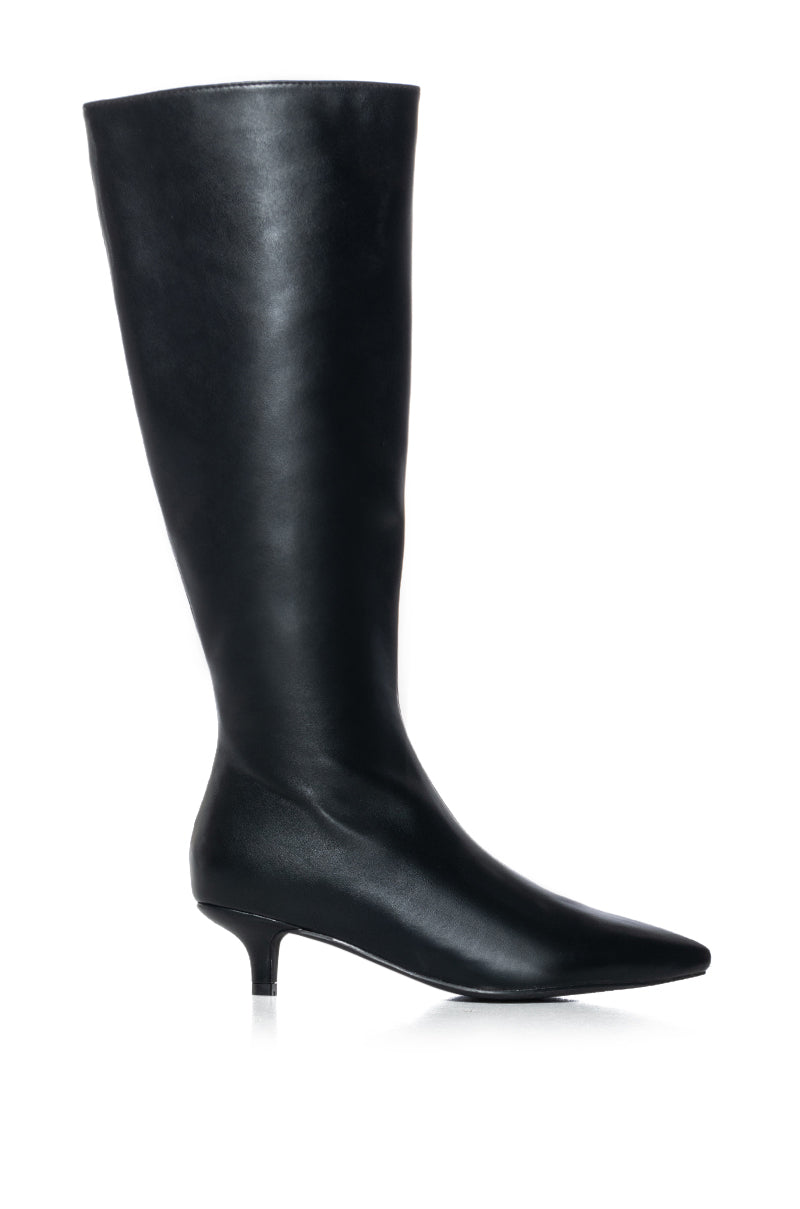 Side View Azalea Wang Moshe Black Kitten Heel Boot