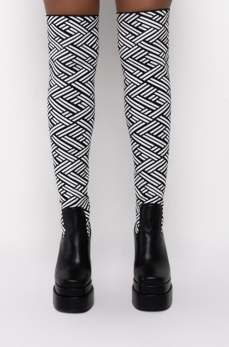 Back View Azalea Wang No Small Talk Chunky Boot In Black White