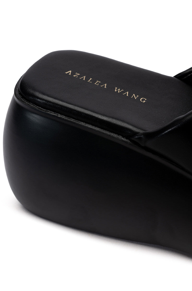 Full View Azalea Wang Odette Pu Flatfrom Sandal In Black