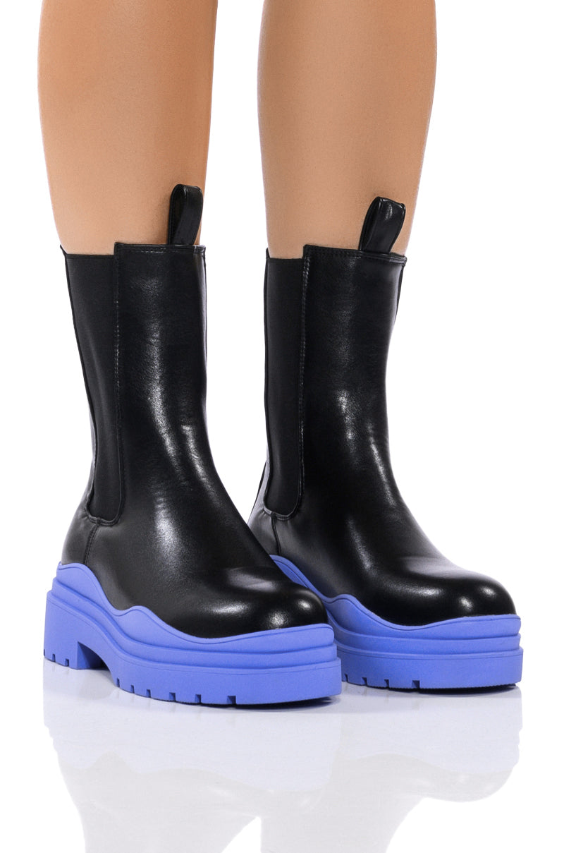 Front View Azalea Wang Only In My Dreams Flatform Bootie In Periwinkle