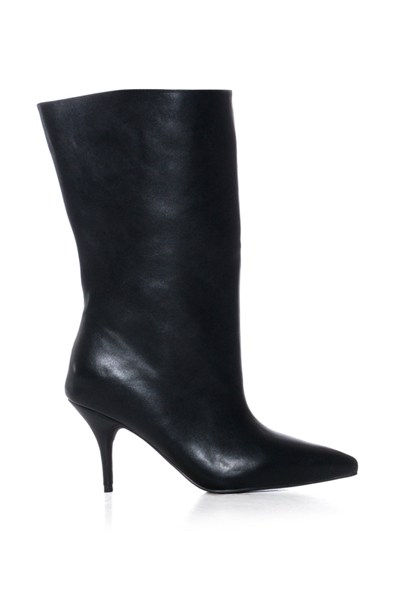 Side View Azalea Wang Orson Black Bootie