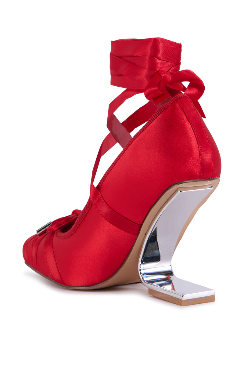 Detail View Azalea Wang Pavarti Ballet Swoop Heel In Red