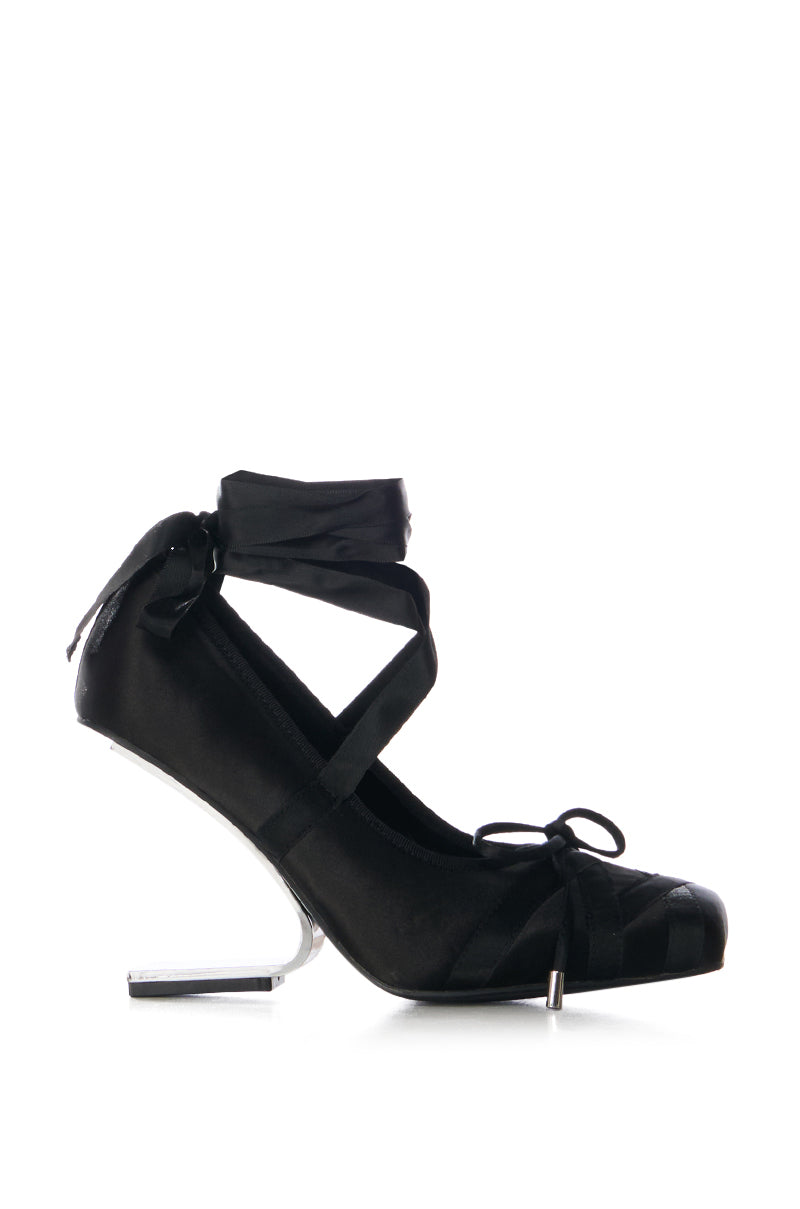 Side View Azalea Wang Pavarti Black Ballet Pump