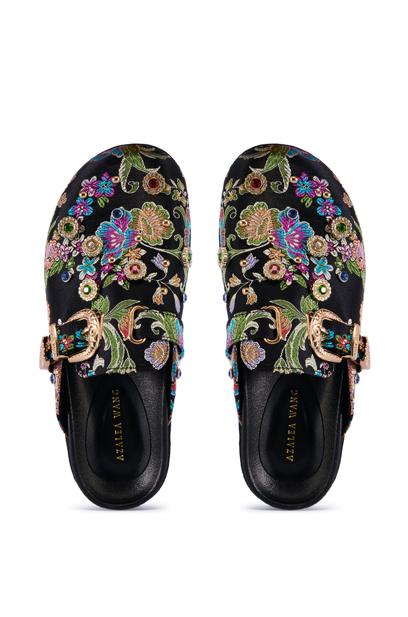 Back View Azalea Wang Quinby Brocade Clog In Black 1