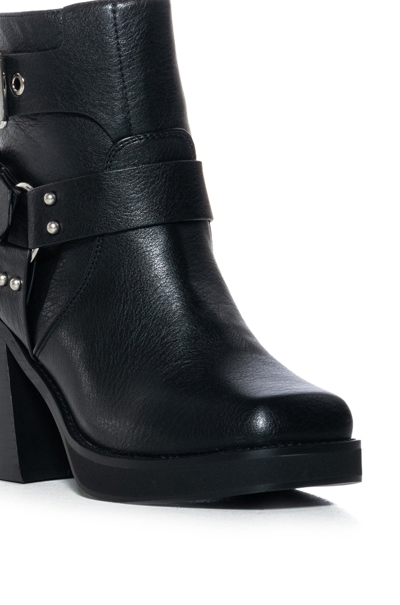 Full View Azalea Wang Scooter Chunky Moto Bootie 7