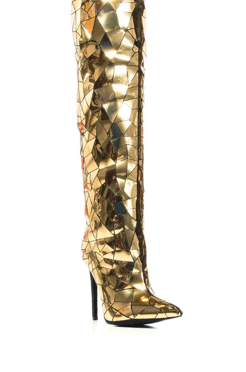Full View Azalea Wang Shattered Metallic Stiletto Boot In Gold