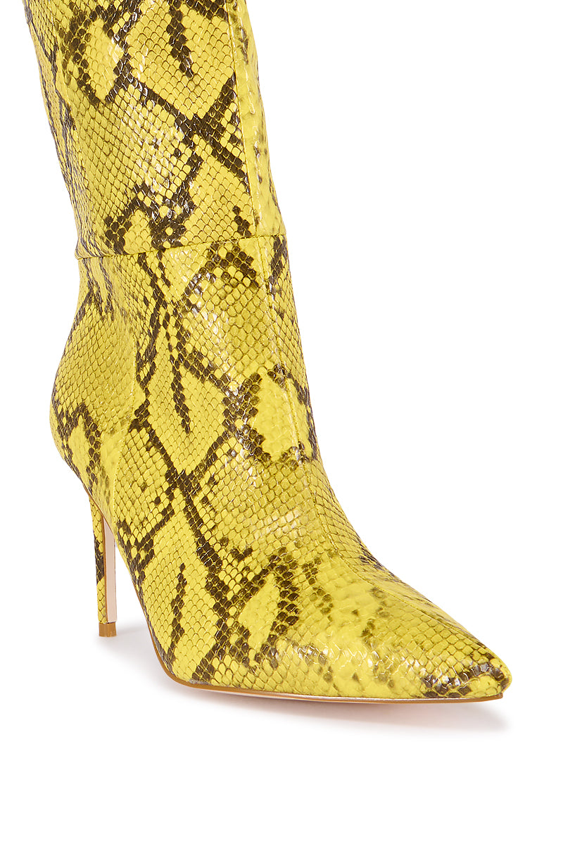Full View Azalea Wang Sylvette Yellow Printed Boot