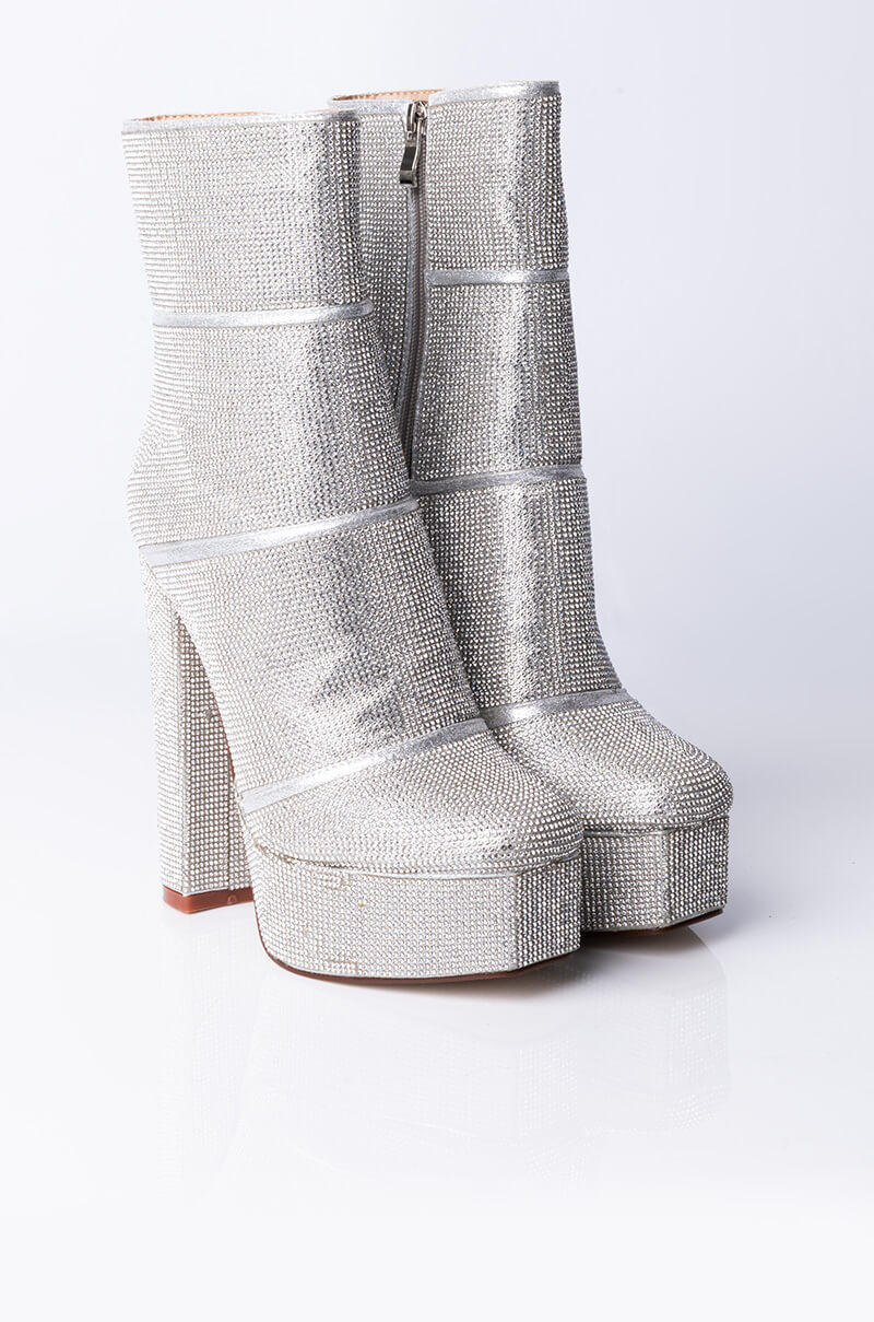 Detail View Azalea Wang They All Know My Name Chunky Bootie In Silver