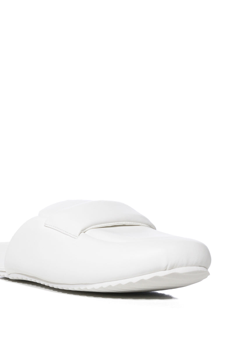 Full View Azalea Wang Thorton Loafer Slide In White 5