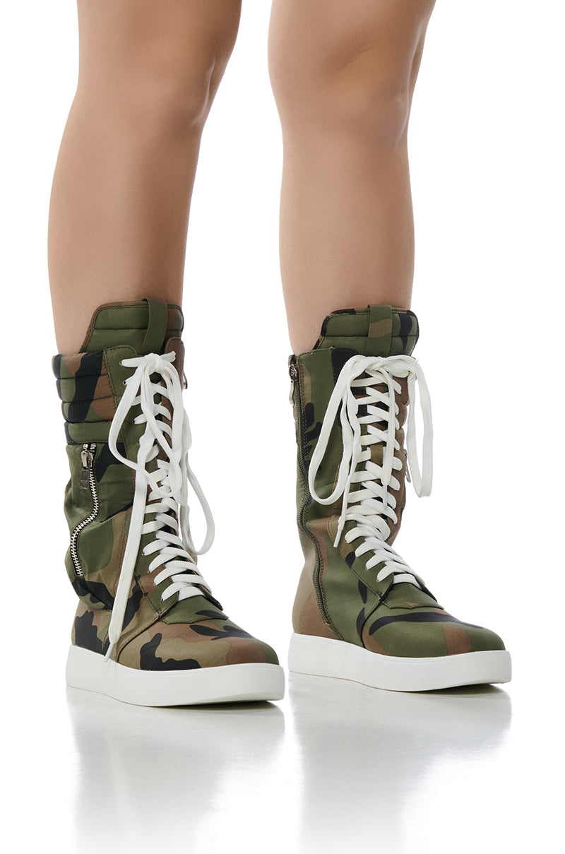 Front View Azalea Wang Tony Camo Sneaker