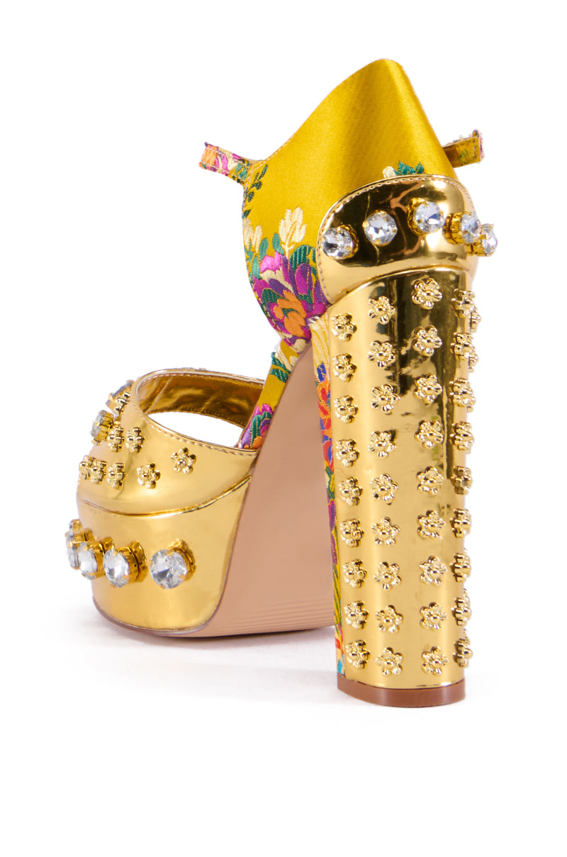 Full View Azalea Wang Ursina Gold Sandal