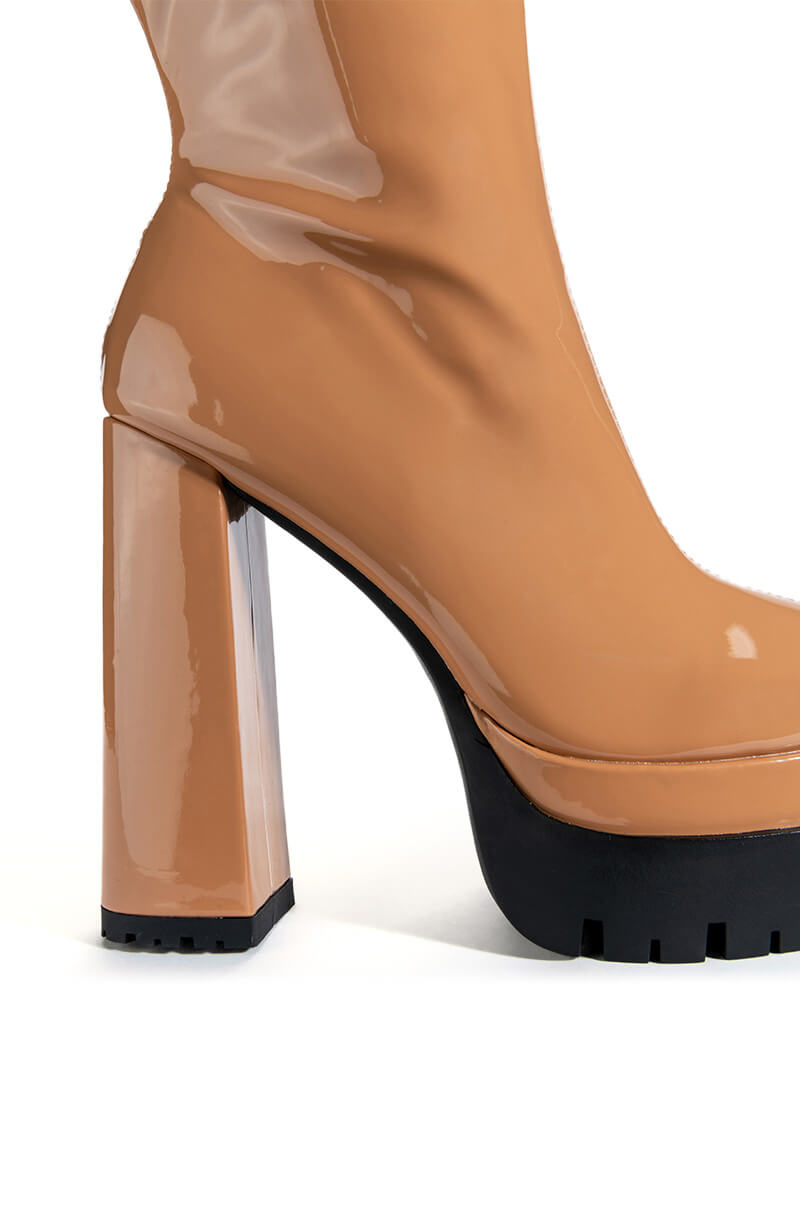 Full View Azalea Wang Viper Bootie In Tan 4