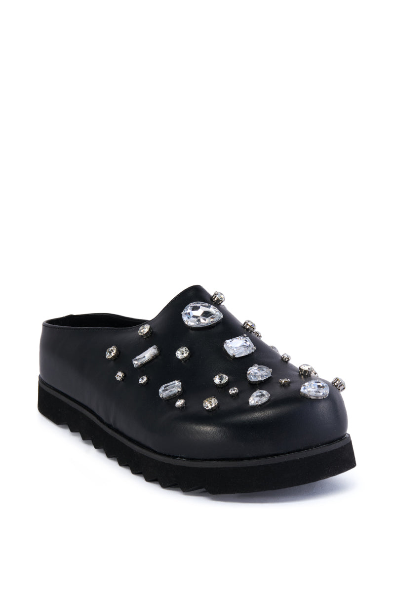 Back View Azalea Wang Voncile Black Clog