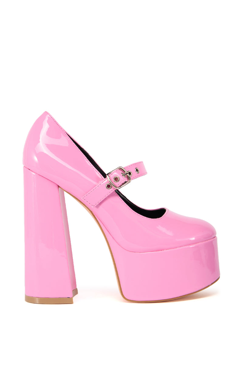 Side View Azalea Wang Zulema Bubblegum Pink Patent Platform Pump
