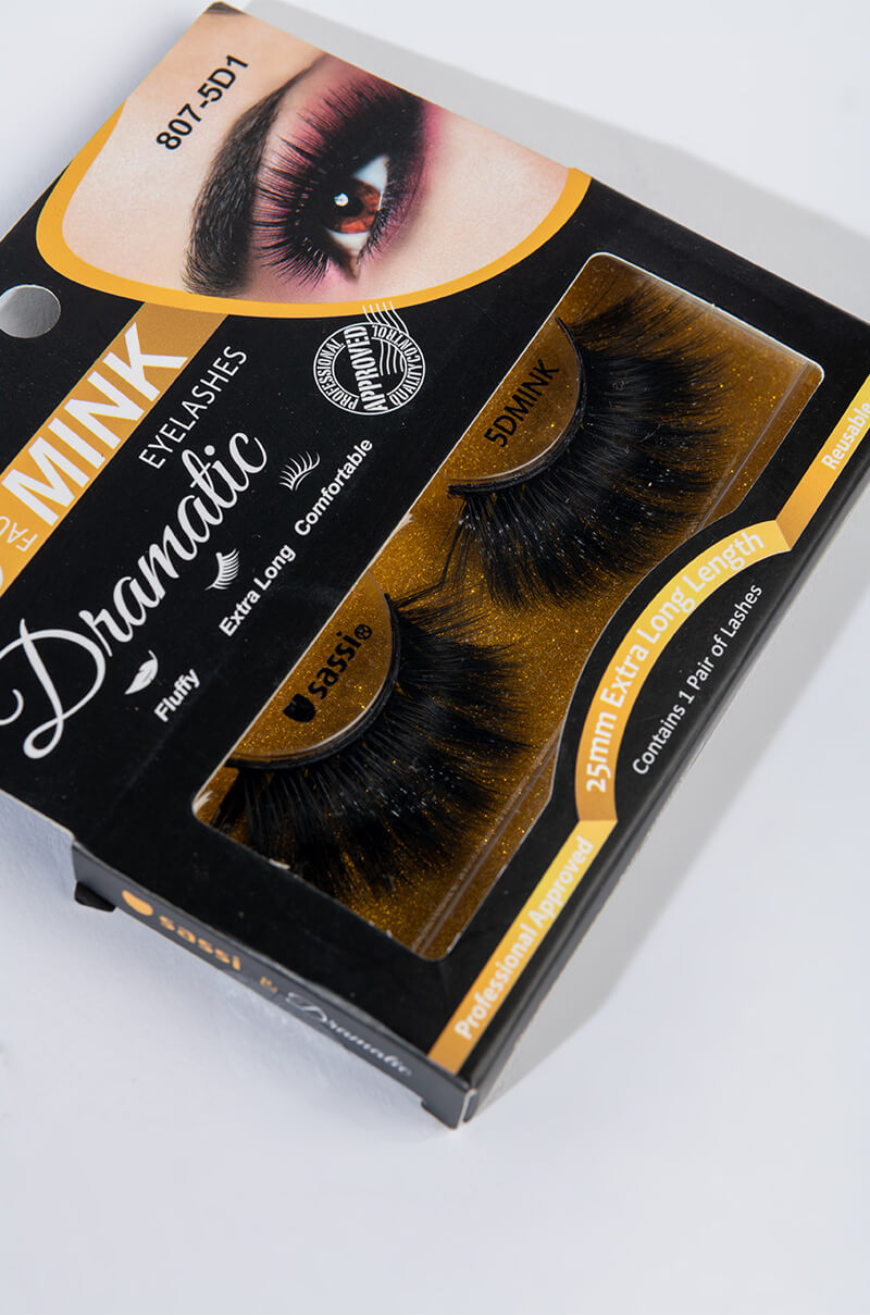 Front View Bad Bish 5d Dramatic Eyelashes 0