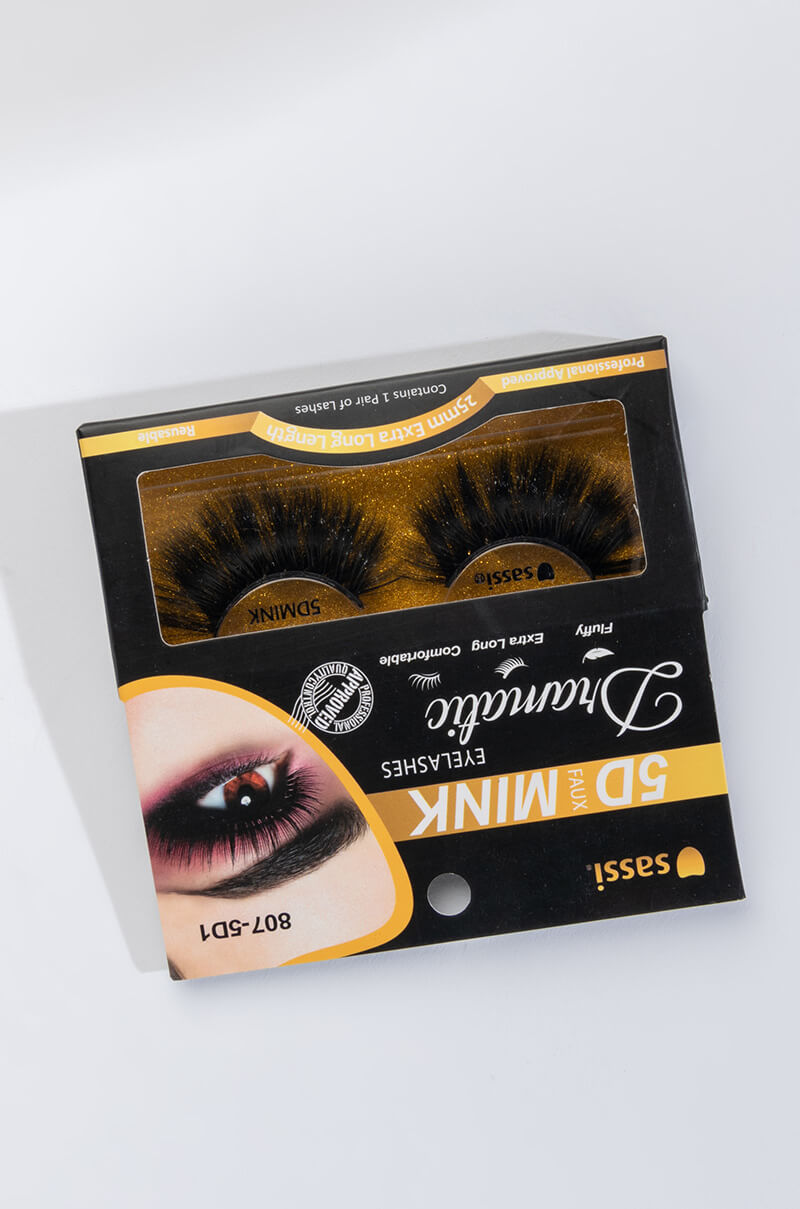 Side View Bad Bish 5d Dramatic Eyelashes 1