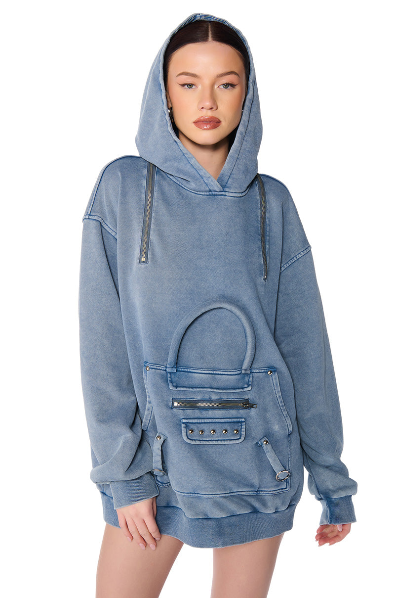 Front View Bag Alert Oversized Mineral Wash Sweatshirt In Blue