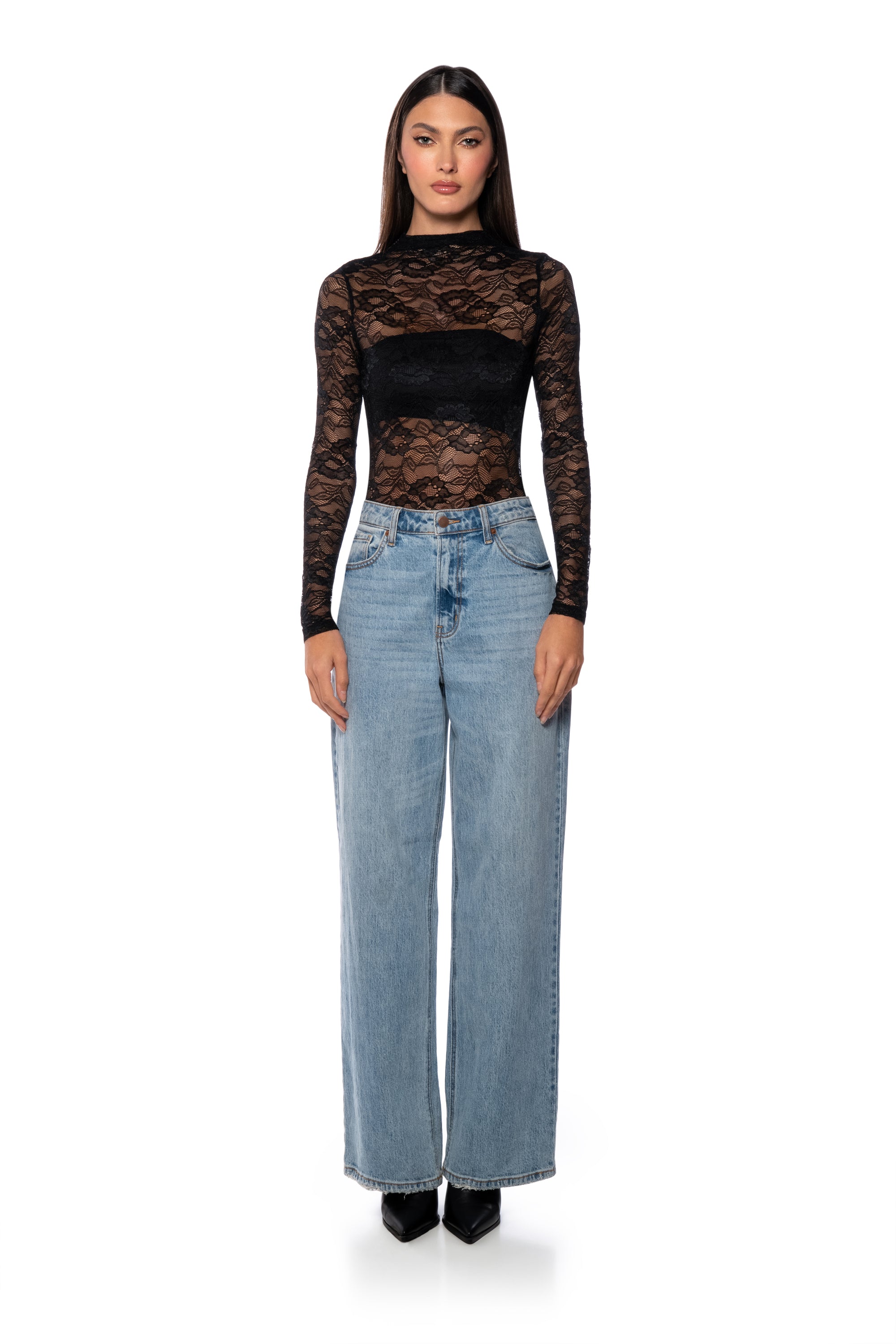 BAILEY LYNN LACE BODYSUIT – AKIRA