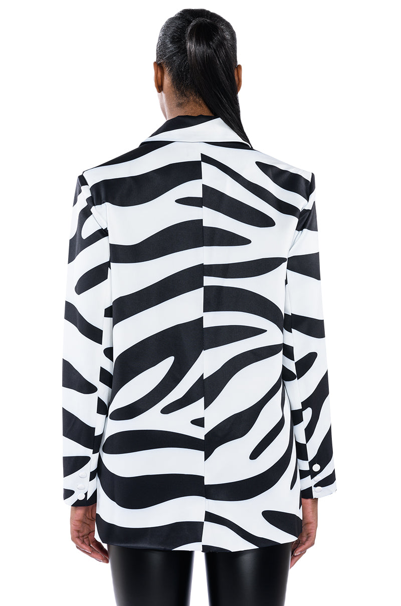 Extra View Be Bold Oversized Zebra Blazer