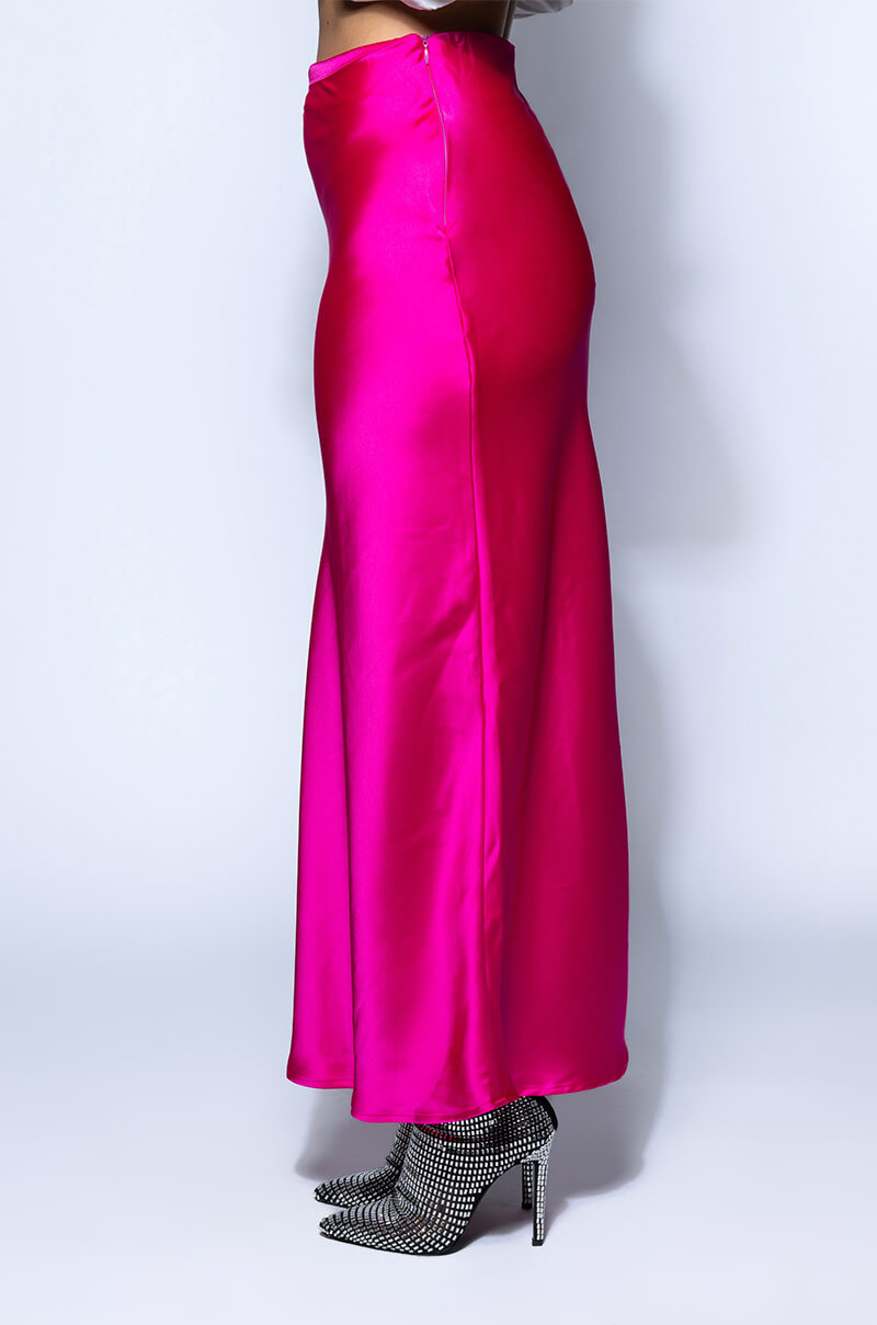 Detail View Beautiful Heart Satin Maxi Skirt 9
