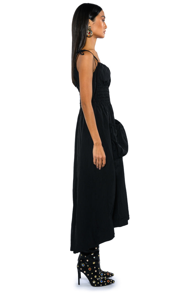 BELLE SLEEVELESS PARACHUTE MAXI DRESS AKIRA BELLE SLEEVELESS PARACHUTE MAXI DRESS AKIRA