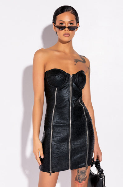 BEST DATE BANDAGE ZIP FRONT MINI DRESS – AKIRA