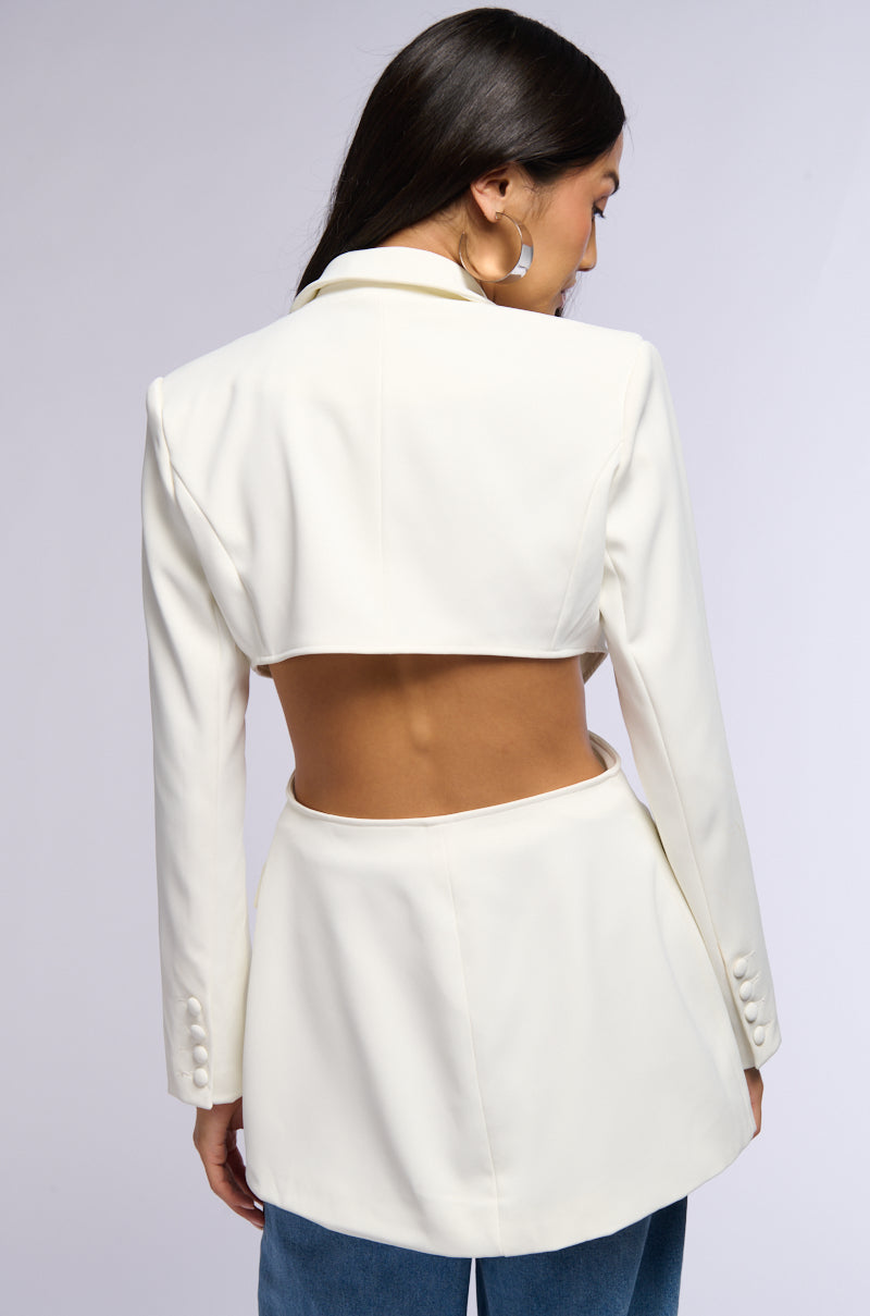 Extra View Birdy Back Cut Out Blazer In White