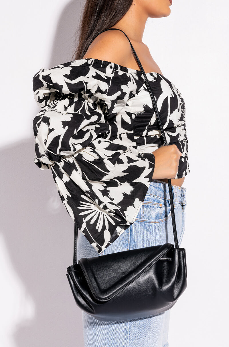Front View Birdy Beak Flap Black Purse