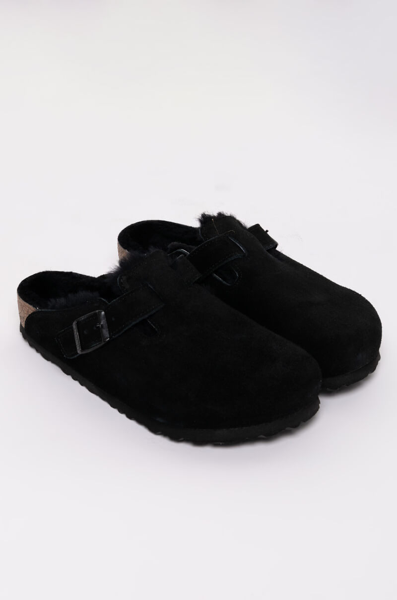 Detail View Birkenstock Boston Shearling Sandal In Black