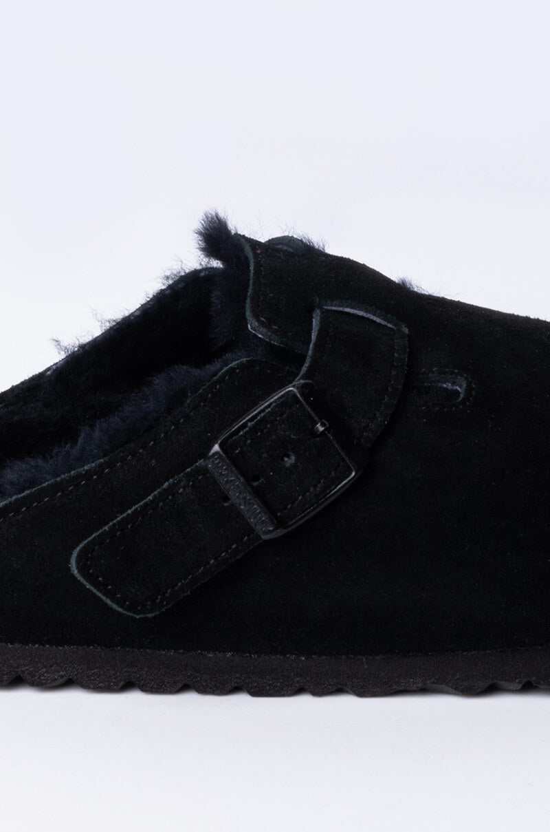 Extra View Birkenstock Boston Shearling Sandal In Black